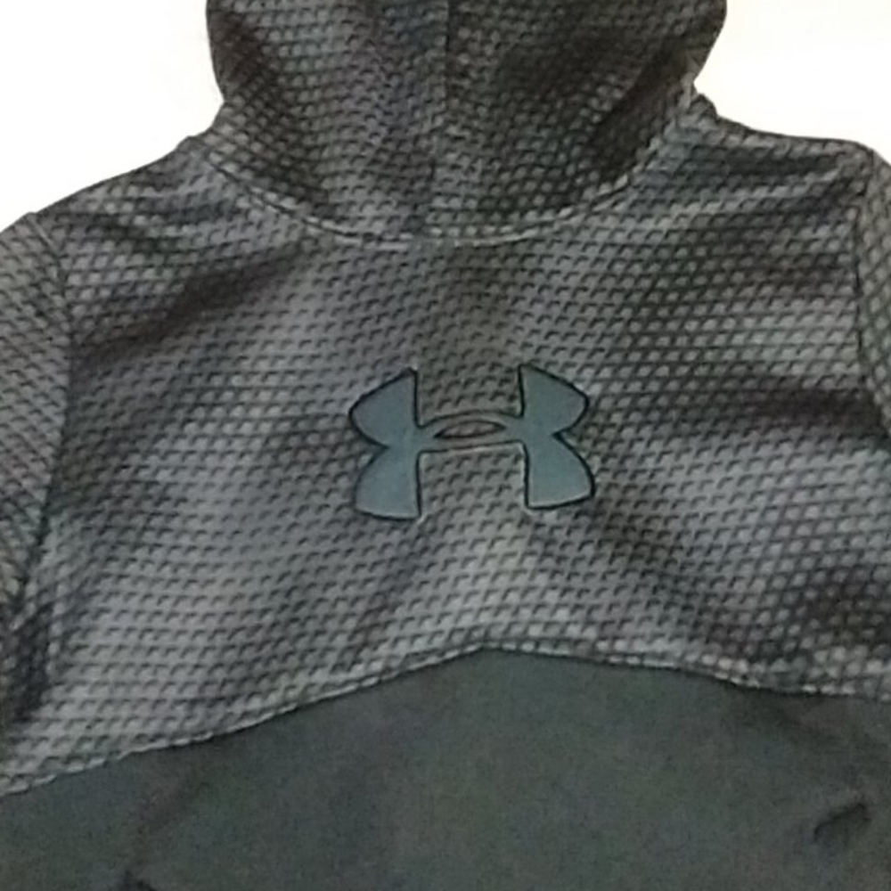 3 for$25😁😁😁Under Armour youth small